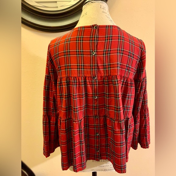 LN MADEWELL TOP WITH 3/4 L BELL SLEEVES. FIGURE FLATTERING. - Picture 4 of 8